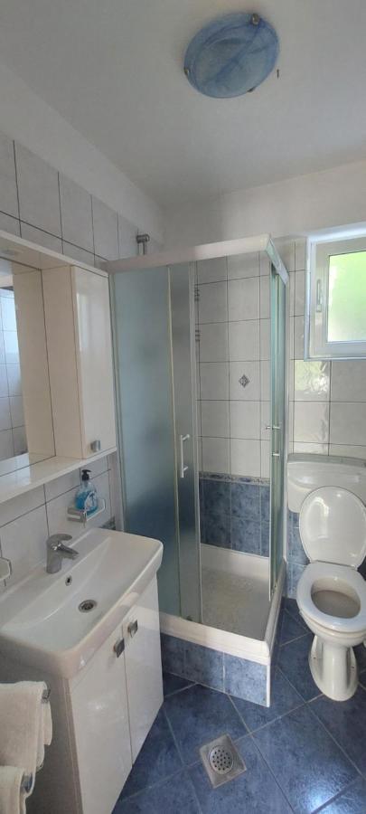 Pahljina Apartments Palit Kültér fotó